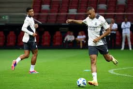 並非偶然 並非偶然